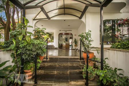 Apartamento para alugar com 45m², 1 quarto e 1 vaga Apartamento para alugar com 45m², 1 quarto e 1 vagaEHall de Entrada