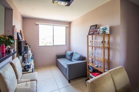 Sala de apartamento para alugar com 2 quartos, 44m² em Jardim Nova Europa, Campinas