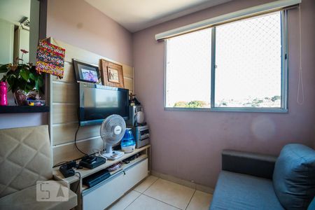 Sala de apartamento para alugar com 2 quartos, 44m² em Jardim Nova Europa, Campinas