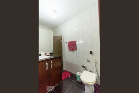 Casa à venda com 391m², 5 quartos e 3 vagas Casa à venda com 391m², 5 quartos e 3 vagasBanheiro da Suíte