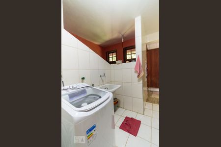 Casa à venda com 391m², 5 quartos e 3 vagas Casa à venda com 391m², 5 quartos e 3 vagasÁrea de serviço