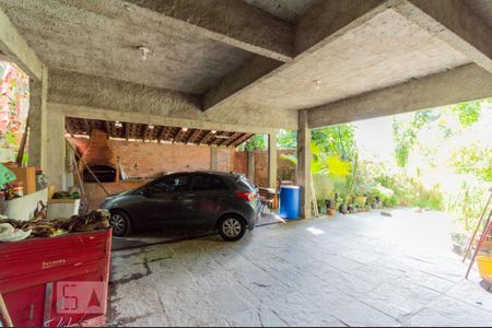 Casa à venda com 391m², 5 quartos e 3 vagas Casa à venda com 391m², 5 quartos e 3 vagasGaragem