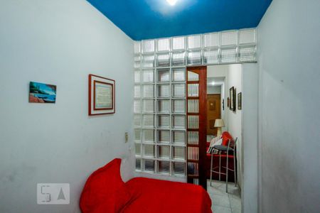 Quarto 1 de apartamento à venda com 2 quartos, 70m² em Copacabana, Rio de Janeiro
