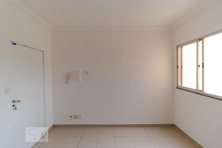 Sala de apartamento para alugar com 2 quartos, 50m² em Jardim Bela Vista, Campinas