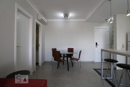 Sala de apartamento para alugar com 1 quarto, 49m² em Vila Gertrudes, São Paulo