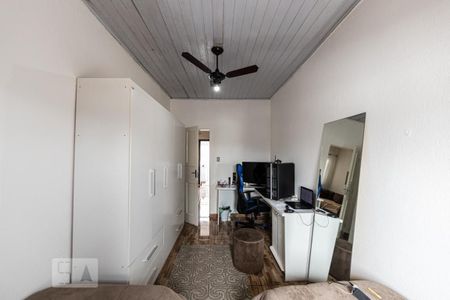 Casa à venda com 240m², 2 quartos e 2 vagas Casa à venda com 240m², 2 quartos e 2 vagasCasa 2