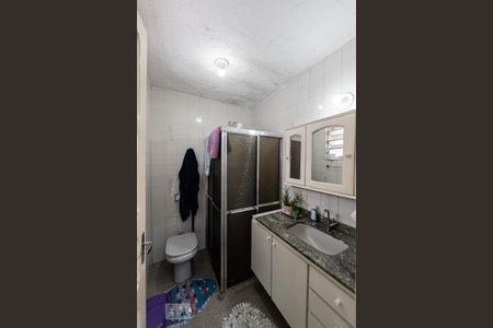 Casa à venda com 240m², 2 quartos e 2 vagas Casa à venda com 240m², 2 quartos e 2 vagasCasa 2