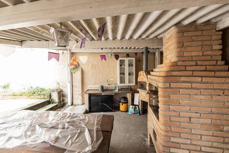 Casa à venda com 240m², 2 quartos e 2 vagas Casa à venda com 240m², 2 quartos e 2 vagasCasa 3