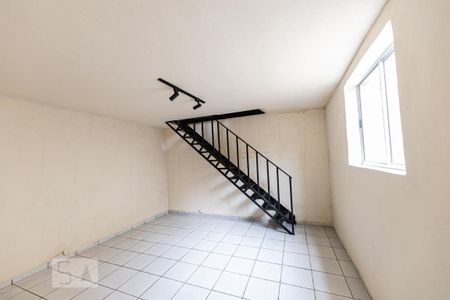 Casa à venda com 240m², 2 quartos e 2 vagas Casa à venda com 240m², 2 quartos e 2 vagasCasa 3
