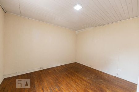 Casa à venda com 240m², 2 quartos e 2 vagas Casa à venda com 240m², 2 quartos e 2 vagasCasa 3