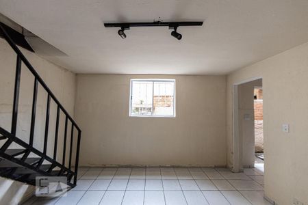 Casa à venda com 240m², 2 quartos e 2 vagas Casa à venda com 240m², 2 quartos e 2 vagasCasa 3