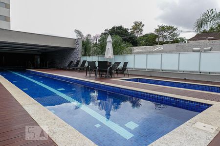 Apartamento à venda com 121m², 2 quartos e 2 vagasPiscina