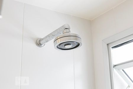 Apartamento à venda com 121m², 2 quartos e 2 vagasChuveiro