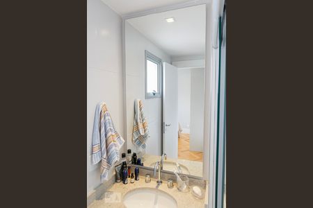 Apartamento à venda com 121m², 2 quartos e 2 vagasEspelho