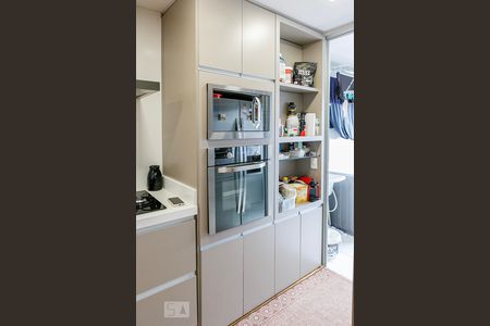 Apartamento à venda com 121m², 2 quartos e 2 vagasCozinha