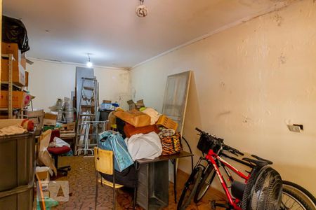 Casa para alugar com 240m², 3 quartos e 4 vagas Casa para alugar com 240m², 3 quartos e 4 vagasQuarto de Serviço