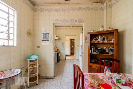 Casa para alugar com 240m², 3 quartos e 4 vagas Casa para alugar com 240m², 3 quartos e 4 vagasCopa