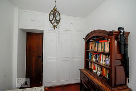 Apartamento para alugar com 90m², 3 quartos e 1 vagaQuarto 2