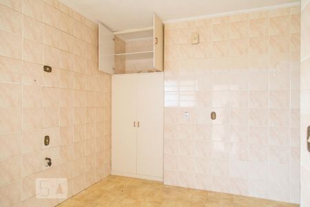 Apartamento à venda com 107m², 3 quartos e sem vaga Apartamento à venda com 107m², 3 quartos e sem vagaCozinha
