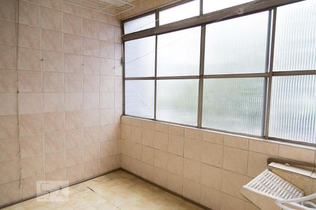 Apartamento à venda com 107m², 3 quartos e sem vaga Apartamento à venda com 107m², 3 quartos e sem vagaÁrea de Serviço