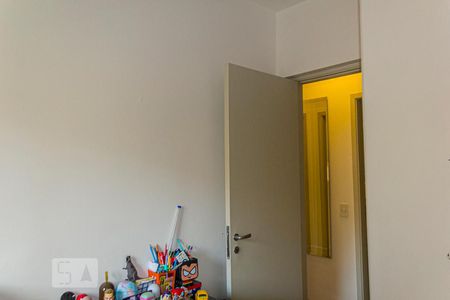Quarto 1 de apartamento à venda com 2 quartos, 58m² em Moema, São Paulo