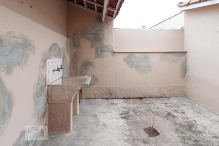 Casa para alugar com 50m², 1 quarto e sem vaga Casa para alugar com 50m², 1 quarto e sem vagaÁrea de serviço
