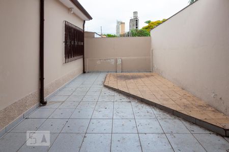 Casa para alugar com 50m², 1 quarto e sem vaga Casa para alugar com 50m², 1 quarto e sem vagaGaragem