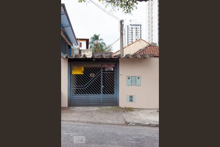 Casa para alugar com 50m², 1 quarto e sem vaga Casa para alugar com 50m², 1 quarto e sem vagaFachada