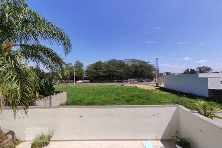 Casa à venda com 217m², 3 quartos e 5 vagasSacada Quarto 2