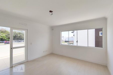 Casa à venda com 217m², 3 quartos e 5 vagasQuarto 2