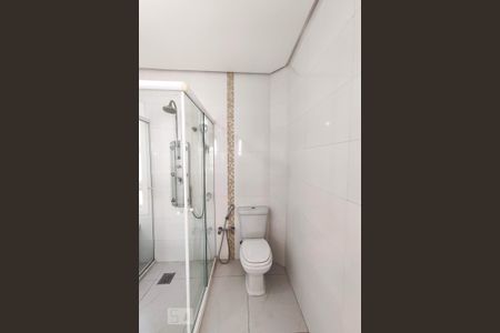 Casa à venda com 217m², 3 quartos e 5 vagasBanheiro da Suíte