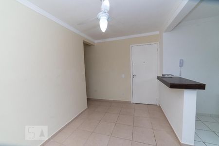 Sala 03 de apartamento para alugar com 2 quartos, 55m² em Jardim Santa Lúcia, Campinas