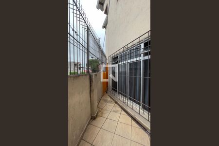 Casa à venda com 100m², 3 quartos e 4 vagasCasa 1 - Área de Serviço
