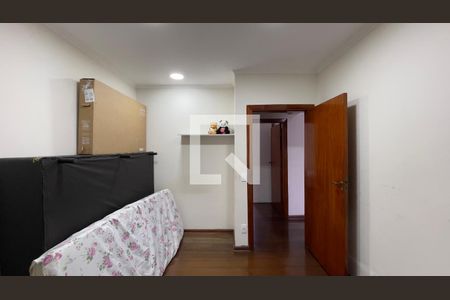 Casa à venda com 100m², 3 quartos e 4 vagasCasa 1 - Suíte 2