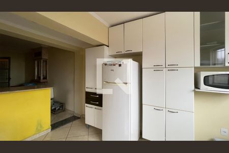 Casa à venda com 100m², 3 quartos e 4 vagasCasa 1 - Cozinha