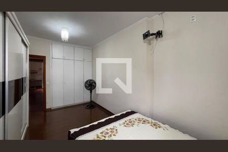 Casa à venda com 100m², 3 quartos e 4 vagasCasa 1 - Suíte 1