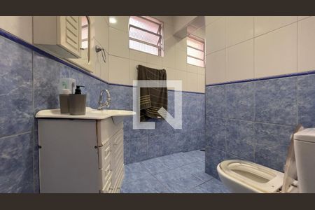 Casa à venda com 100m², 3 quartos e 4 vagasCasa 1 - Banheiro Suíte 1