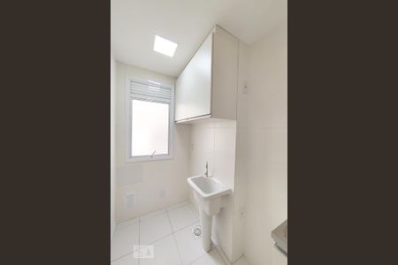 Apartamento para alugar com 54m², 2 quartos e 1 vaga Apartamento para alugar com 54m², 2 quartos e 1 vagaCozinha e Área de Serviço