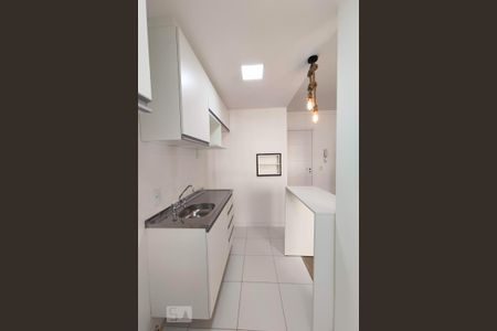 Apartamento para alugar com 54m², 2 quartos e 1 vaga Apartamento para alugar com 54m², 2 quartos e 1 vagaCozinha e Área de Serviço