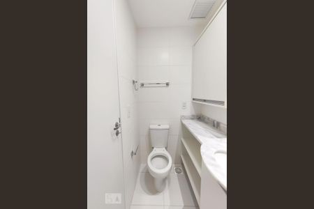 Apartamento para alugar com 54m², 2 quartos e 1 vaga Apartamento para alugar com 54m², 2 quartos e 1 vagaBanheiro