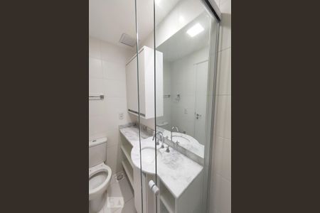 Apartamento para alugar com 54m², 2 quartos e 1 vaga Apartamento para alugar com 54m², 2 quartos e 1 vagaBanheiro