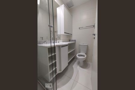 Apartamento para alugar com 54m², 2 quartos e 1 vaga Apartamento para alugar com 54m², 2 quartos e 1 vagaBanheiro da Suíte