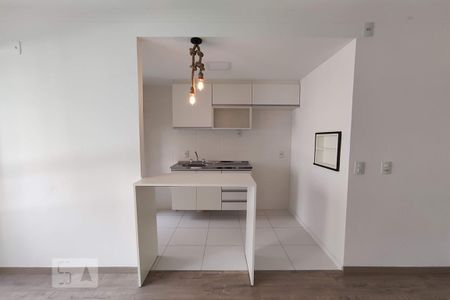 Apartamento para alugar com 54m², 2 quartos e 1 vaga Apartamento para alugar com 54m², 2 quartos e 1 vagaCozinha e Área de Serviço