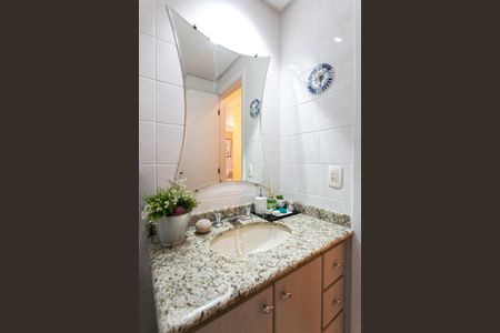 Apartamento à venda com 87m², 3 quartos e 2 vagasBanheiro Social