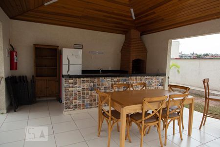 Apartamento para alugar com 47m², 2 quartos e 1 vagaÁrea comum - Churrasqueira