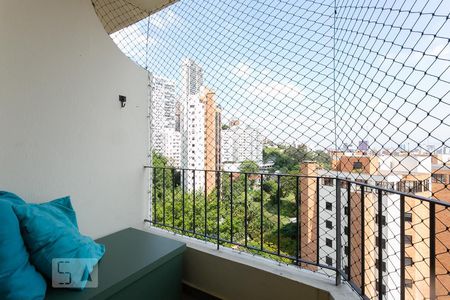 Apartamento para alugar com 67m², 3 quartos e 1 vaga Apartamento para alugar com 67m², 3 quartos e 1 vagaVaranda