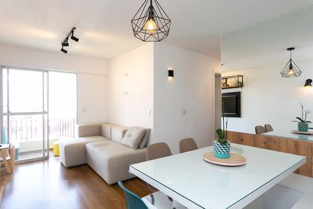 Apartamento para alugar com 67m², 3 quartos e 1 vaga Apartamento para alugar com 67m², 3 quartos e 1 vagaSala