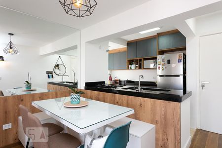 Apartamento para alugar com 67m², 3 quartos e 1 vaga Apartamento para alugar com 67m², 3 quartos e 1 vagaSala
