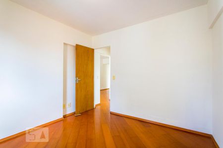 Quarto 1  de apartamento para alugar com 2 quartos, 56m² em Vila Valparaíso, Santo André