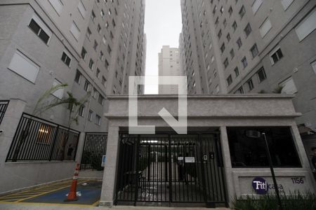 Apartamento à venda com 38m², 2 quartos e sem vaga Apartamento à venda com 38m², 2 quartos e sem vagaFachada